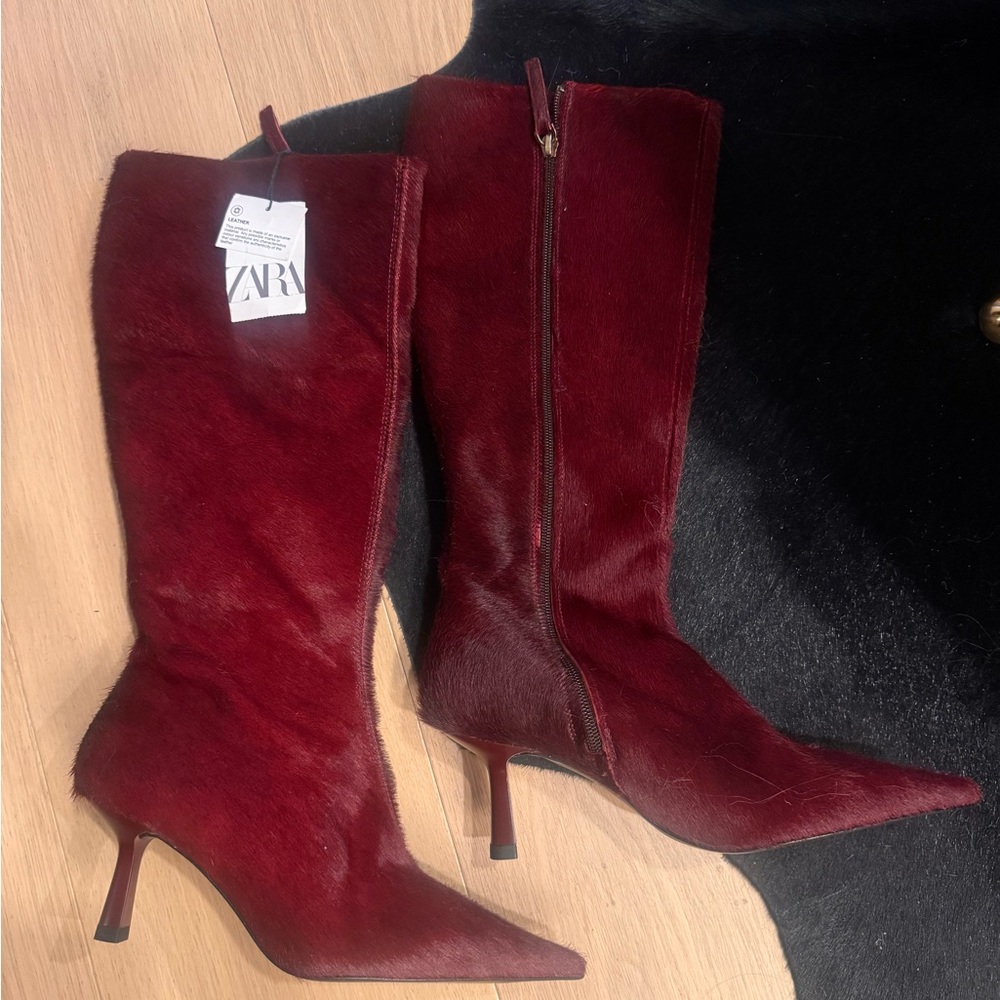 Zara Women's Burgundy Heeled Boots